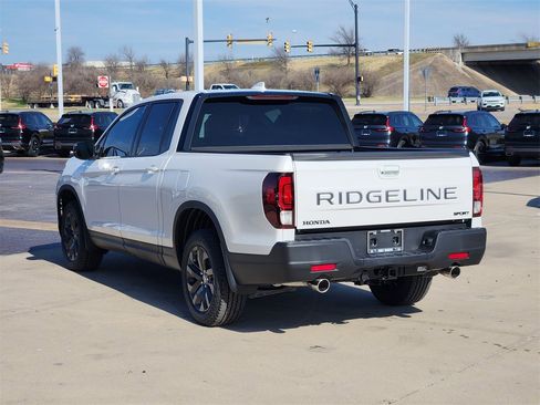 New 2026 Honda Ridgeline Sport image 3