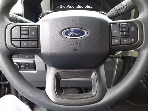 Used 2024 Ford F350 XLT w/ FX4 Off-Road Package image 14