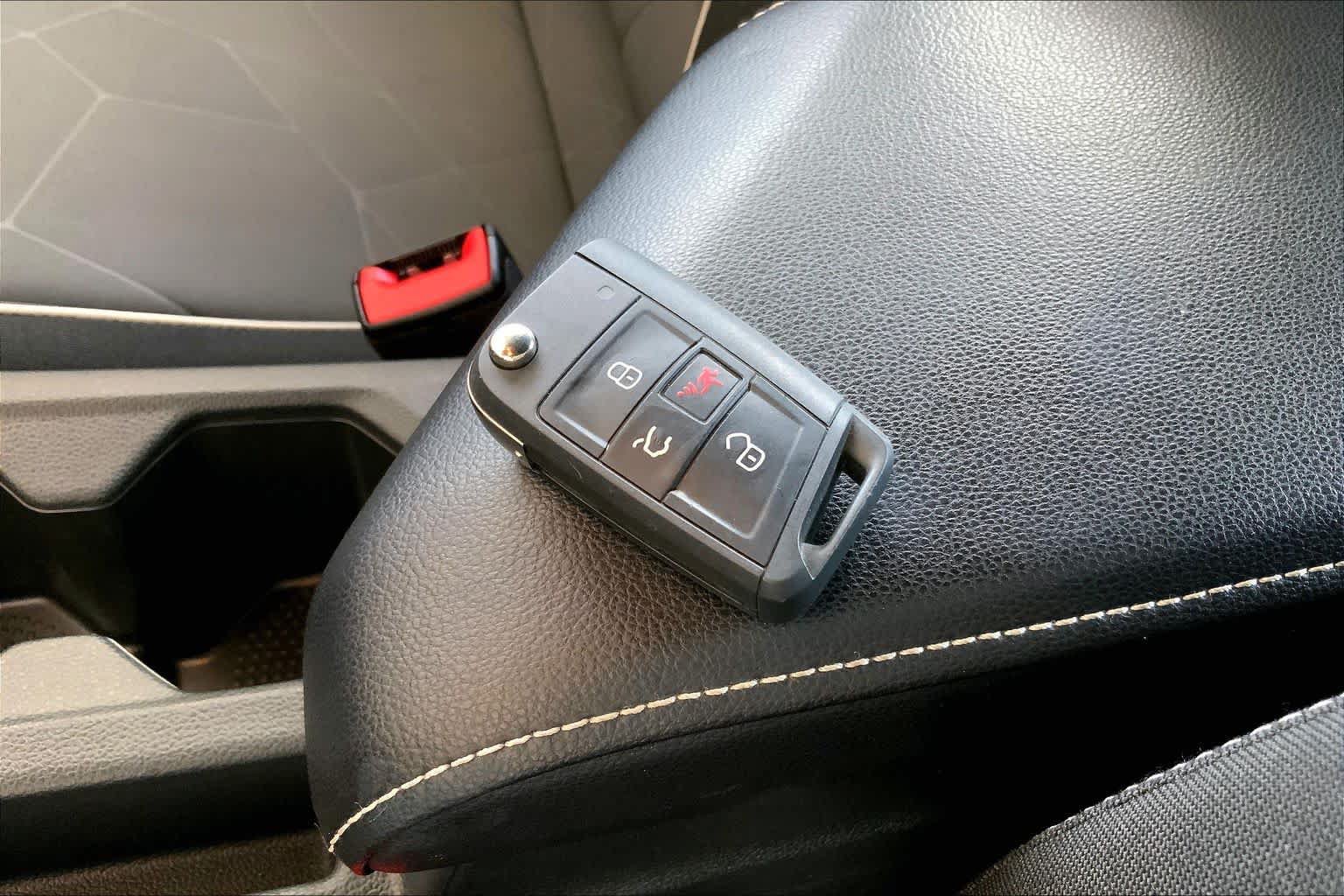 Used 2026 Volkswagen Jetta Sport FWD image 15