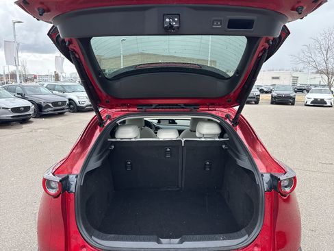 Used 2023 MAZDA CX-30 AWD 2.5 S w/ Premium Package image 23