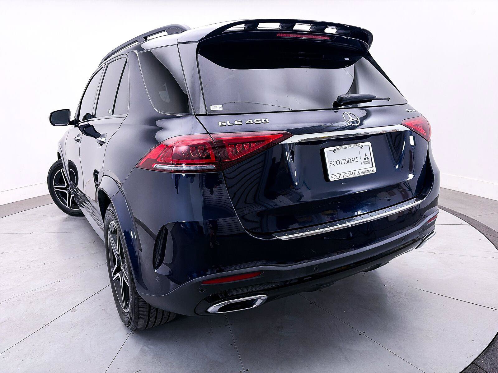 Used 2022 Mercedes-Benz GLE 450 4MATIC image 11