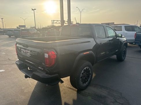 New 2026 GMC Canyon AT4 image 3