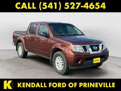 Used 2017 Nissan Frontier SV w/ Moonroof Package AWD/4WD image 7