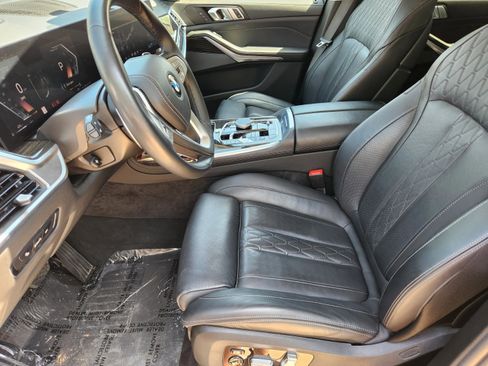 Used 2025 BMW X7 xDrive40i image 6