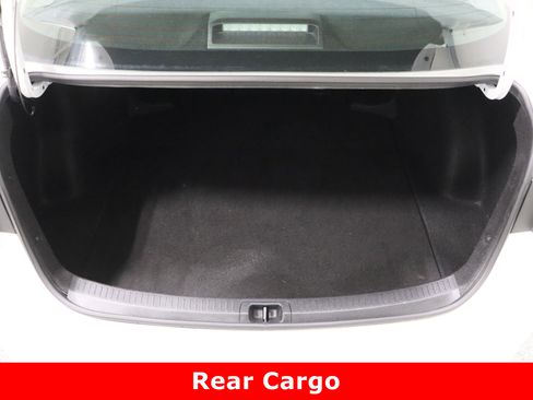 Certified 2024 Toyota Corolla LE image 28