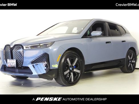 Used 2023 BMW iX xDrive50 w/ Sport Package AWD/4WD image 1