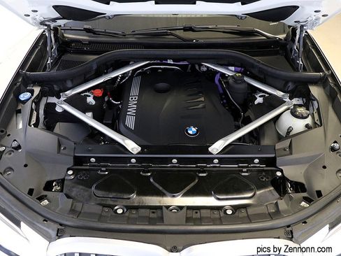 Certified 2023 BMW X7 xDrive40i w/ M Sport Package image 42