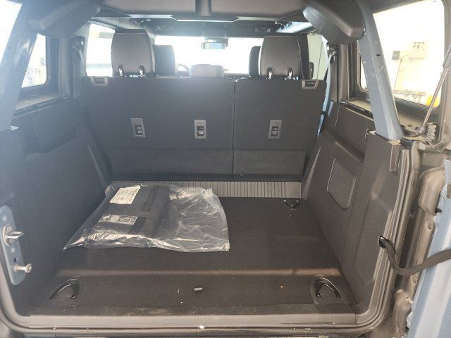 Used 2023 Ford Bronco Badlands AWD/4WD image 6