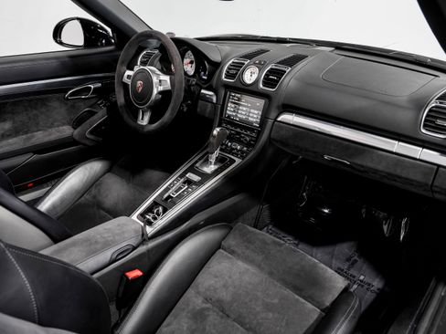 Used 2016 Porsche Boxster GTS image 13