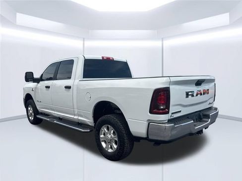 Used 2025 RAM 2500 Big Horn AWD/4WD image 6