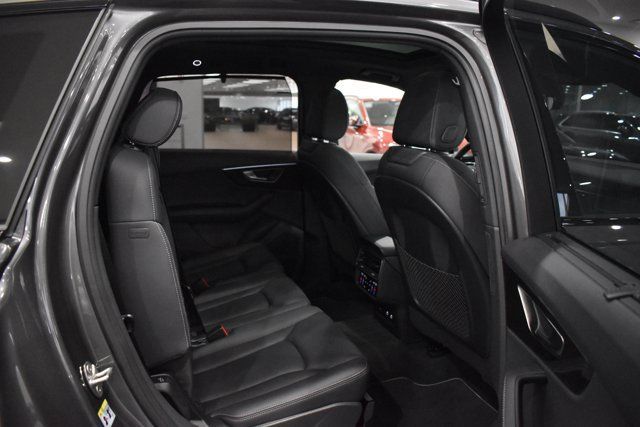 Used 2026 Audi Q7 3.0T Premium Plus w/ Premium Plus Package AWD/4WD image 28