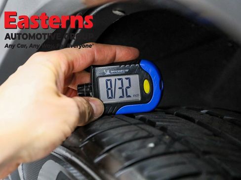 Used 2019 Lexus RX 450h AWD w/ Navigation Package image 29