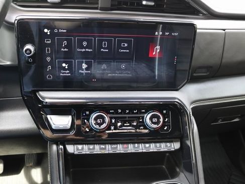 Used 2024 GMC Sierra 2500 AT4X w/ AT4X AEV Edition image 23