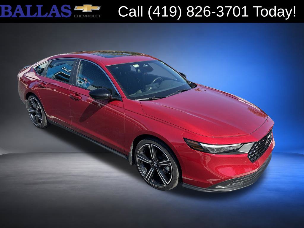 Used 2024 Honda Accord Sport image 2