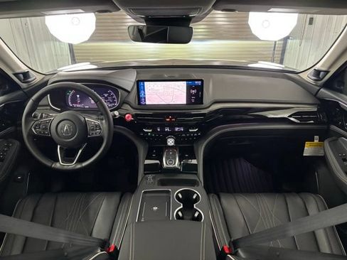 Used 2026 Acura MDX SH-AWD w/ Advance Package image 17