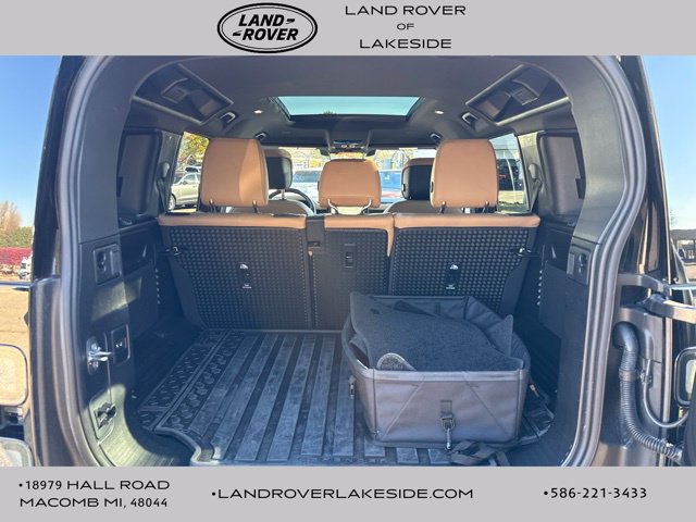 Used 2026 Land Rover Defender 110 X-Dynamic SE AWD/4WD image 26