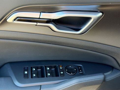 New 2026 Kia Sportage EX AWD/4WD image 17