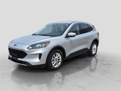 Used 2020 Ford Escape SE FWD image 4