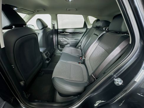 Used 2025 Kia Seltos S FWD image 29