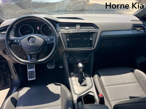 Used 2020 Volkswagen Tiguan SE R-Line FWD image 14