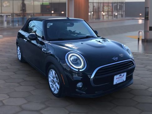 Used 2019 MINI Cooper Convertible image 5