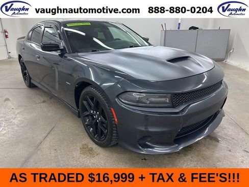 Used 2019 Dodge Charger R/T w/ Blacktop Package image 1
