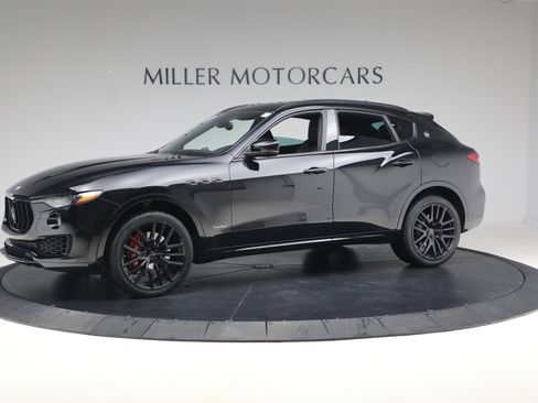 Used 2018 Maserati Levante S GranSport image 1