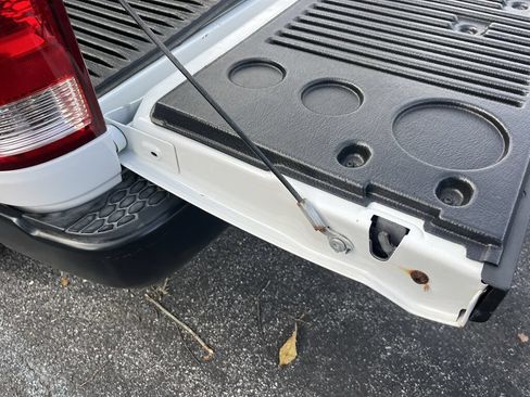 Used 2011 RAM 1500 ST w/ ST Popular Equipment Group AWD/4WD image 22