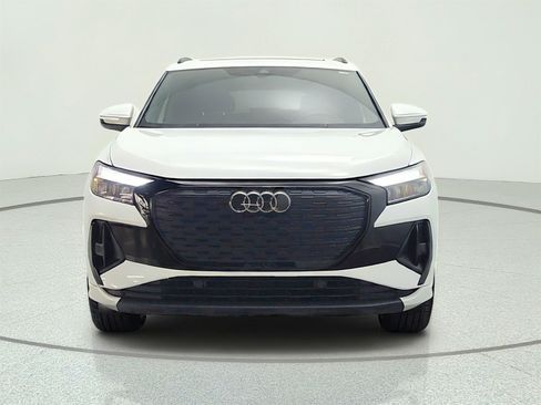 Used 2023 Audi Q4 e-tron Premium Plus w/ Premium Plus AWD/4WD image 2