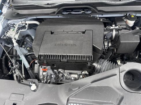 Certified 2024 Honda Pilot Touring image 36