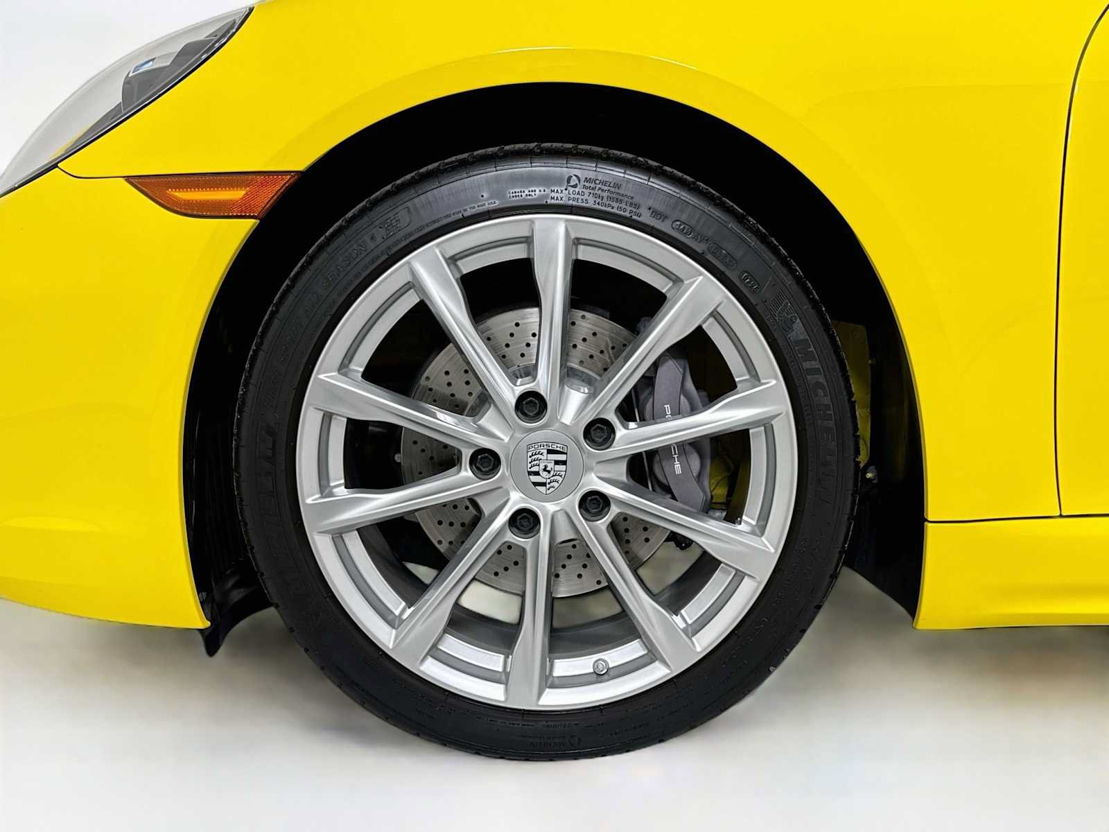 Certified 2023 Porsche 718 Cayman RWD image 28