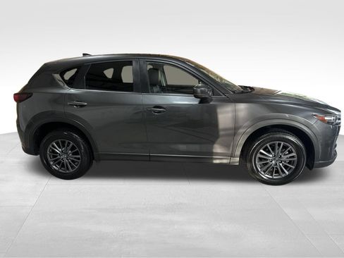 Used 2019 MAZDA CX-5 Touring FWD image 4