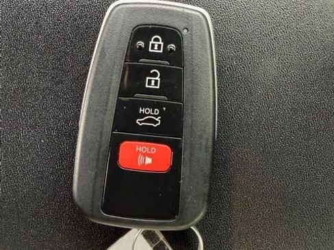 Used 2022 Subaru Impreza 2.0i Sport image 34