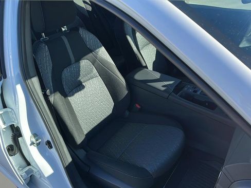 New 2026 Nissan Sentra SV FWD image 18