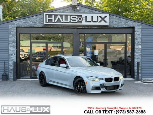 Used 2017 BMW 340i xDrive Sedan w/ Premium Package Enhanced AWD/4WD image 1