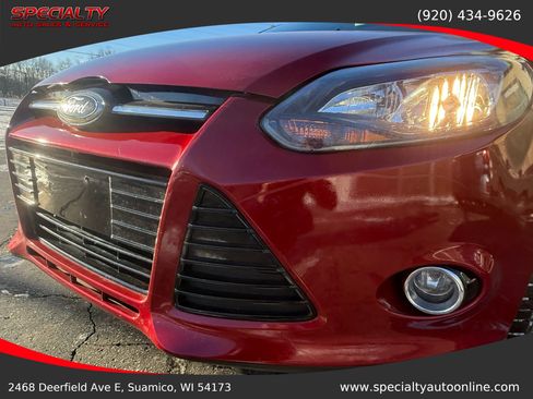 Used 2012 Ford Focus Titanium image 11