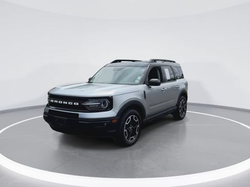 Used 2023 Ford Bronco Sport Outer Banks AWD/4WD image 4