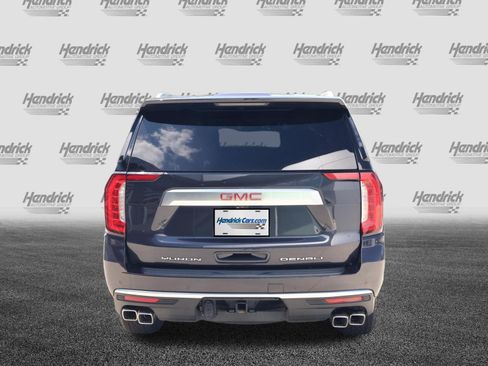 Used 2023 GMC Yukon Denali w/ Advanced Technology Package AWD/4WD image 8