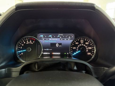 Used 2017 Ford F150 Lariat image 19