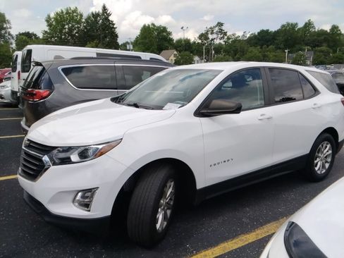 Used 2023 Chevrolet Traverse LT w/ LPO, Floor Liner Package AWD/4WD image 10