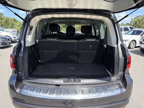 Used 2022 INFINITI QX80 Luxe w/ Cargo Package AWD/4WD image 12