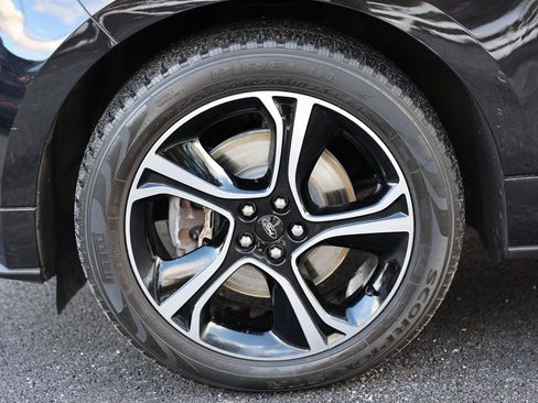 Used 2019 Ford Edge ST w/ Convenience Package image 11