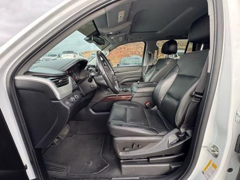 Used 2020 GMC Yukon SLT image 9