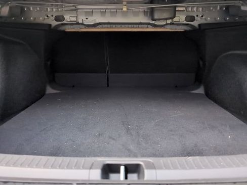 Used 2025 Toyota Corolla LE image 29