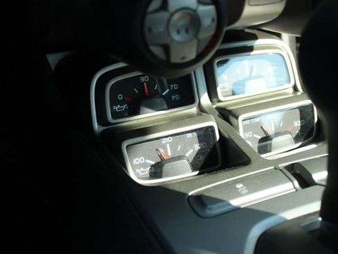 Used 2013 Chevrolet Camaro LT image 19