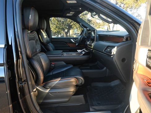 Used 2024 Lincoln Navigator L Black Label image 26