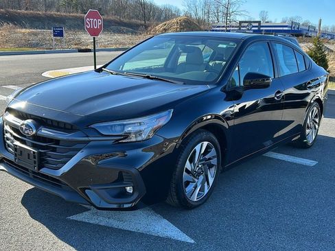 Certified 2025 Subaru Legacy Limited image 3