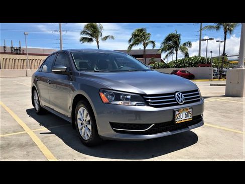 Used 2015 Volkswagen Passat 1.8T Wolfsburg Edition image 3