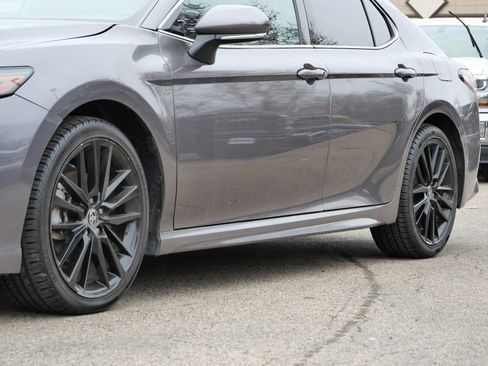 Used 2024 Toyota Camry XSE FWD image 5