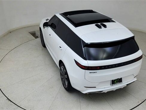 Used 2024 Land Rover Range Rover Sport Dynamic SE image 83